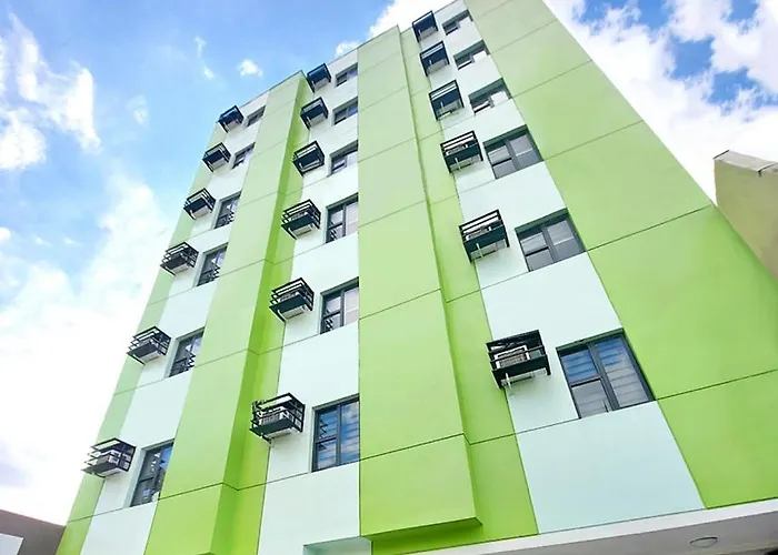 Hotel Airobedz Bgc - Near Uptown